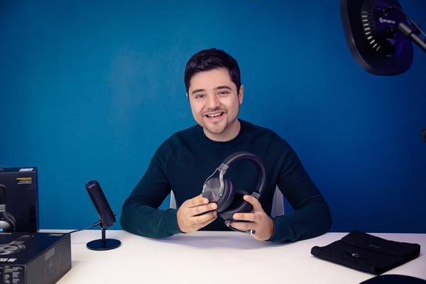 Pikkukuva 5 / 13: Elgato Wave 3 Musta Pöytämikrofoni