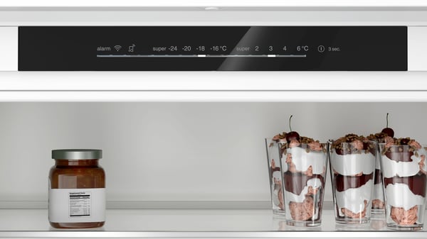 Bosch Serie 2 KBN965SE0 køle-/fryseskab Indbygget 383 L Hvid