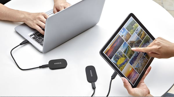 Pikkukuva 4 / 6: Kioxia Exceria Plus G2 1 TB USB Type-C 3.2 Gen 2 (3.1 Gen 2) Musta