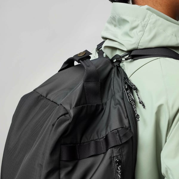 Pikkukuva 4 / 12: Fjällräven High Coast Duffel 22 merimiessäkki 22 L Polyamidi Musta