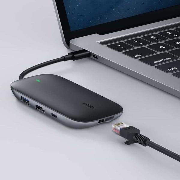AUKEY CB-C71 kannettavien tietokoneiden telakka ja porttitoistin Musta