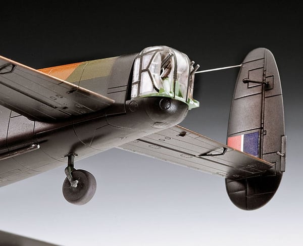 Miniatyrbild 5 av 6: Revell Avro Lancaster DAMBUSTERS Luftfarkostmodell med fast vinge Monteringssats 1:72