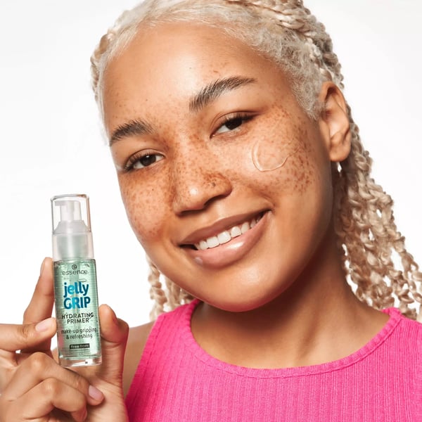 Essence 946624 kasvomeikin pohjustusvoide 29 ml