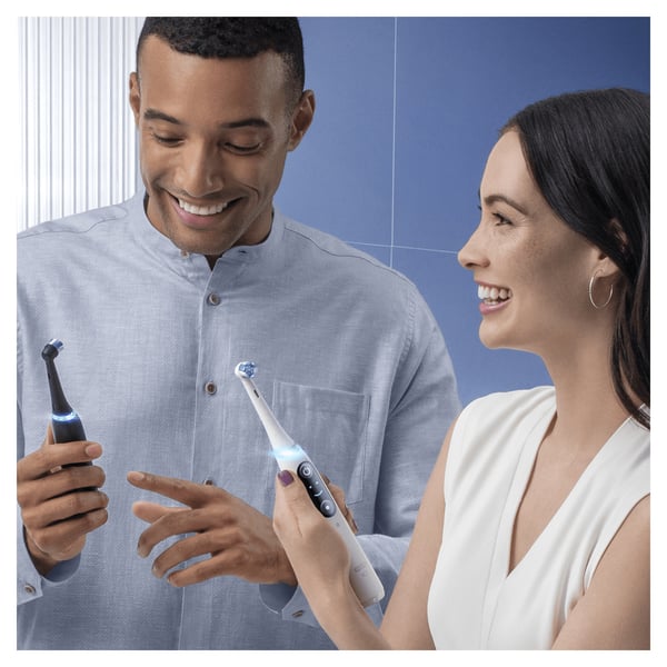 Miniatyrbillede 13 af 13: Oral-B iO Series 8 Voksen Vibrerende tandbørste Lilla, Hvid
