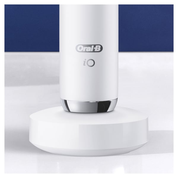 Miniatyrbild 10 av 13: Oral-B iO Series 9n Vuxen Vibrerande tandborste Vit