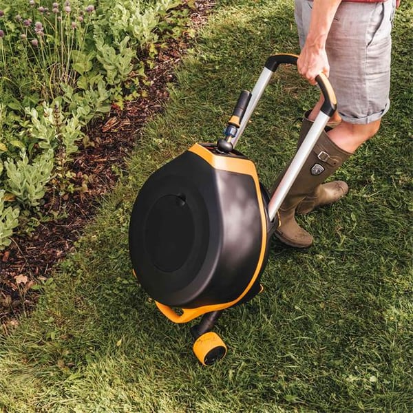 Fiskars 1025933 haveslangespole Stående rulle Automatisk Sort, Orange