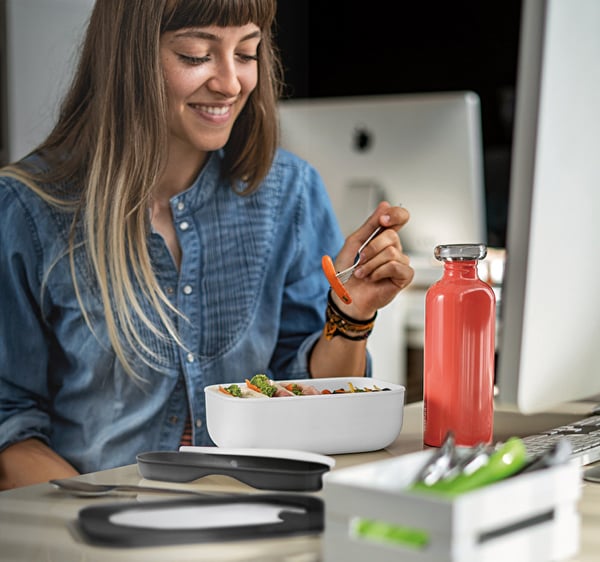 Miniatyrbillede 9 af 13: Fratelli Guzzini Store&Go Frokostbokssæt 0,9 L Polypropylen (PP), Rustfrit stål, Termoplastisk gummi (TPR) Sort, Hvid 2 stk
