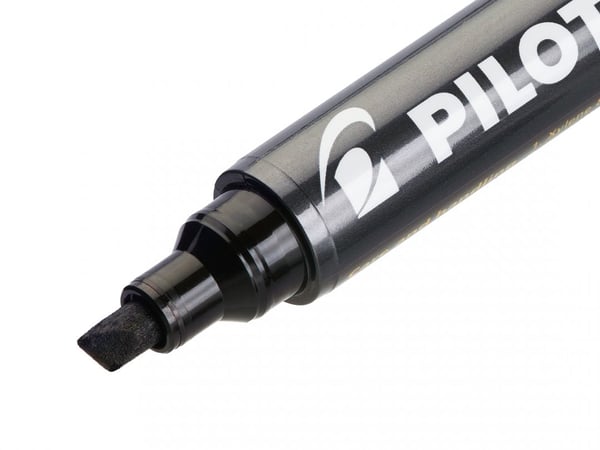 Pikkukuva 2 / 3: Pilot Permanent Marker 400 tussi 1 kpl Taltan pää Musta