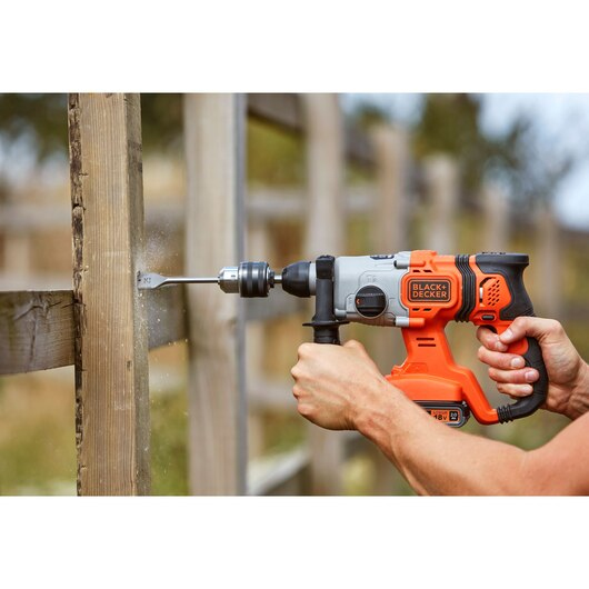 Pikkukuva 10 / 11: Black & Decker BCD900B-XJ porakone 1880 RPM SDS Plus Musta, Oranssi