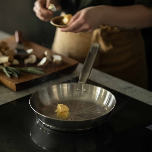 Miniatyrbild 6 av 8: Fiskars All Steel Allmän matlagning Rund