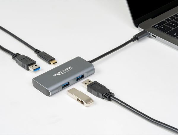 Pikkukuva 3 / 4: DeLOCK 63261 keskitin USB 3.2 Gen 2 (3.1 Gen 2) Type-C 10000 Mbit/s Musta, Harmaa