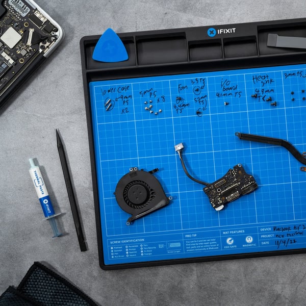 iFixit FixMat 1 verktyg