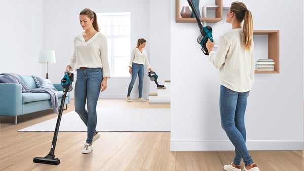 Bosch Serie 6 BBS611LAG stav støvsuger & elektrisk kost 2-i-1 stangstøvsuger Batteri Dry Poseløs 0,3 L Blå 2,5 At