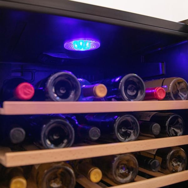 Cecotec Bolero GrandSommelier 4850 Kompressori viininjäähdytin Kiinteä Musta 48 pullo(a)