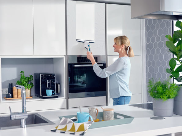 Miniatyrbillede 2 af 11: Leifheit 51030 elektrisk vinduespudser Hvid