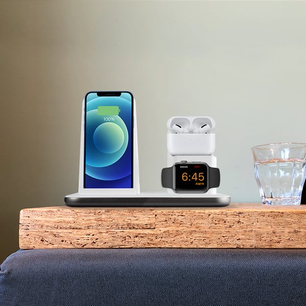 Miniatyrbillede 8 af 14: Apples Xtorm 3-i-1 trådløs oplader (iPhone, Apple Watch, AirPods (Pro))