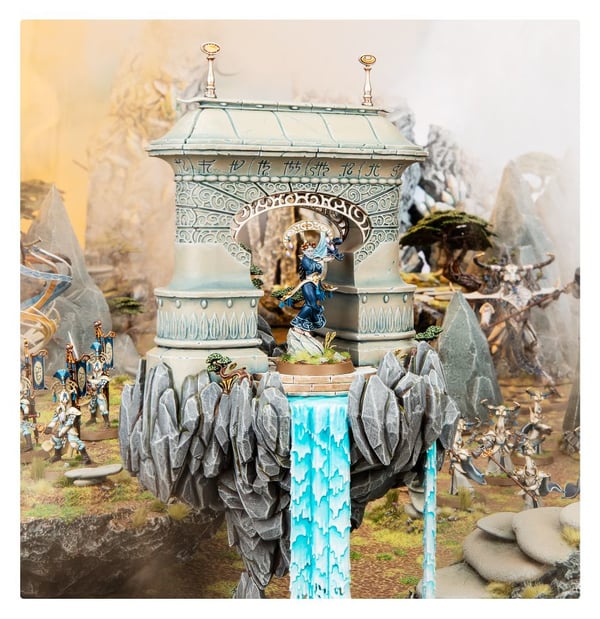 Miniatyrbild 6 av 7: Games Workshop Shrine Luminor