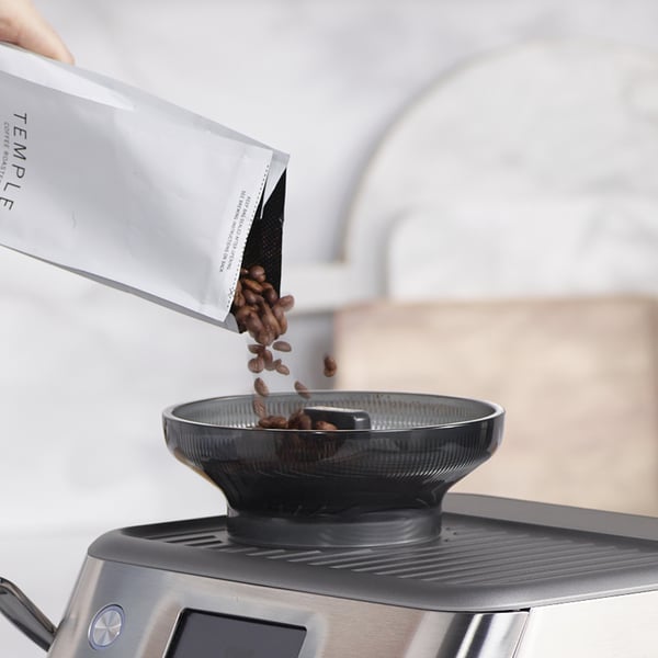 Pikkukuva 9 / 14: Sage the Barista Touch Täysautomaattinen Espressokone 2 L