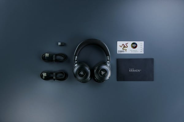 Pikkukuva 9 / 13: Razer Kraken V4 Kuulokkeet Langaton Pääpanta Pelaaminen USB A-tyyppi Bluetooth Musta