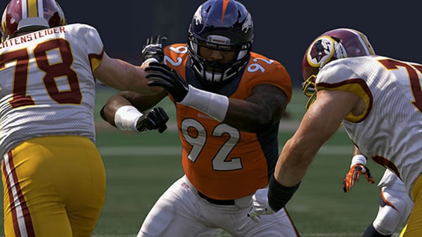 Electronic Arts Madden NFL 17 (Xbox One) Standard Flerspråkig