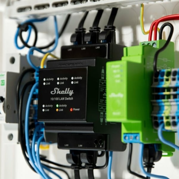 Shelly LAN Switch Älykytkin Musta
