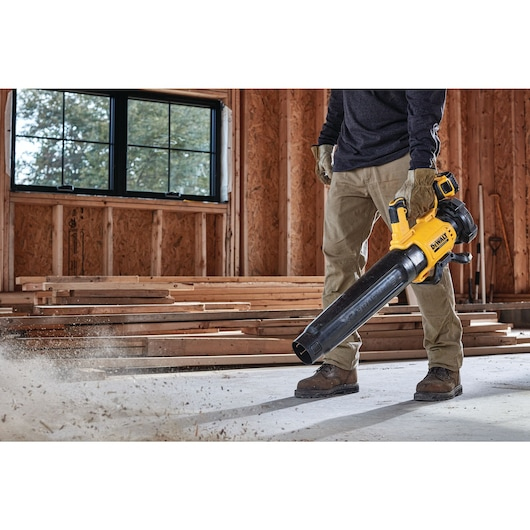 Miniatyrbild 5 av 5: DeWALT DCMBL562P1-QW lövblåsare 18 V 200 km/t Litium-Ion (Li-Ion)