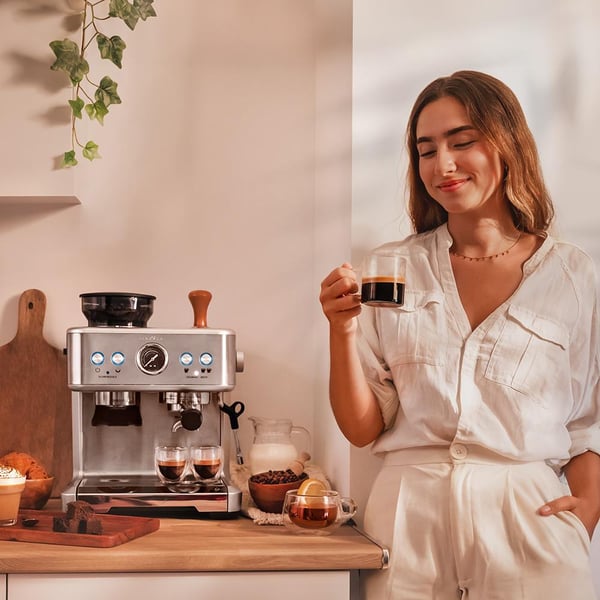 Pikkukuva 6 / 10: Cecotec Power Espresso 20 Barista Maestro Espressokone 2,4 L