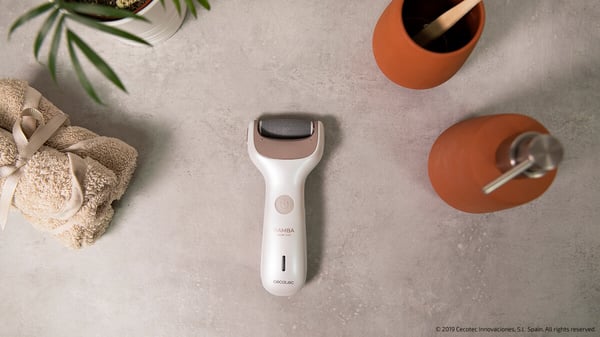 Miniatyrbild 2 av 6: Cecotec Bamba Skincare Silky Elektrisk nagelpolerare AC, Batteri