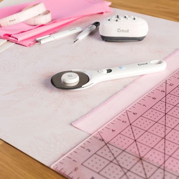 Miniatyrbild 6 av 7: Cricut Rotary Cutter
