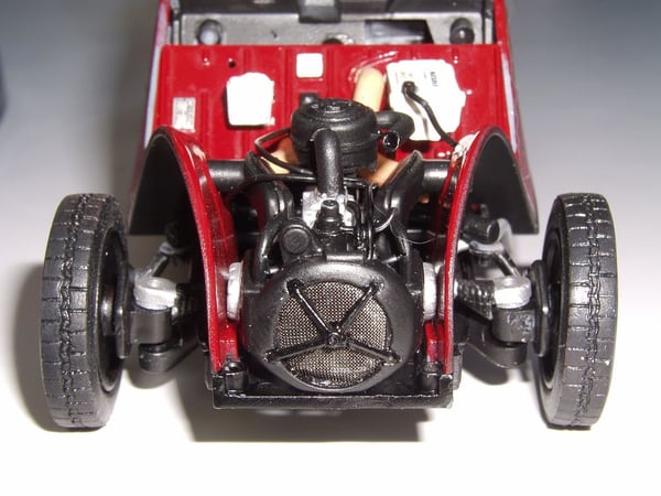 Revell Citroen 2CV CHARLESTON Bybil model Monteringssæt 1:24
