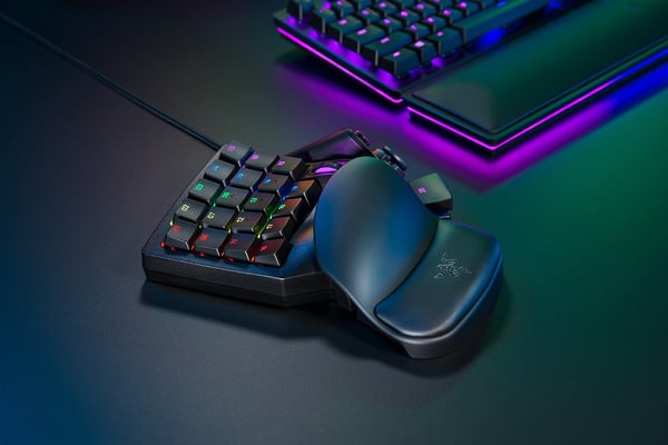 Pikkukuva 5 / 5: Razer TARTARUS PRO Numeerinen näppäimistö Universaali