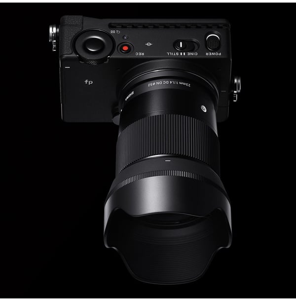 Sigma 23mm F1.4 DC DN | Contemporary, Fujifilm X MILC Bred linse Sort