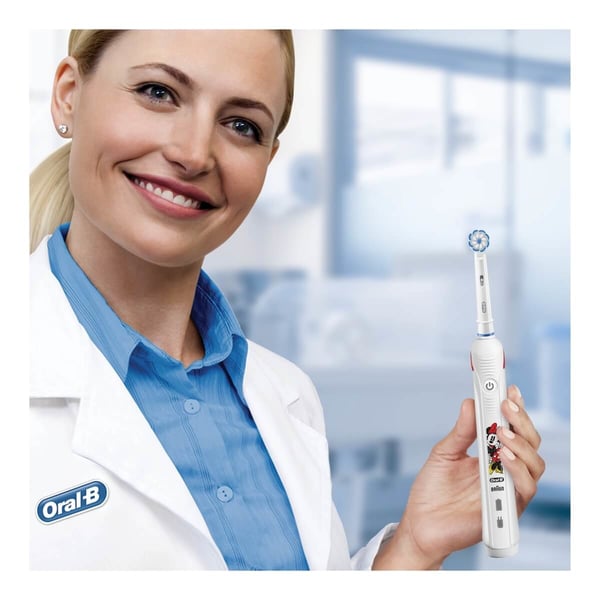 Miniatyrbillede 5 af 9: Oral-B PRO Pro2 Junior Minnie Barn Roterende, pulserende tandbørste Hvid