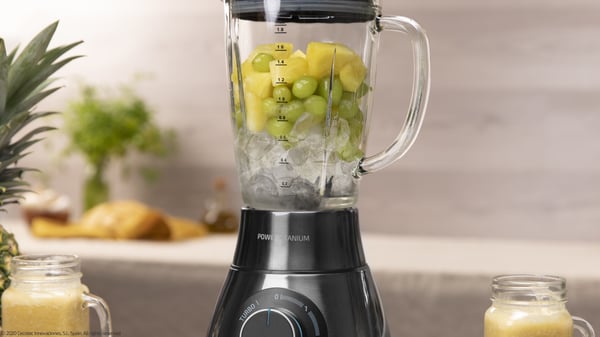 Pikkukuva 9 / 11: Cecotec Power Black Titanium 1500 PerfektMix 1,8 L Pöydällä pidettävä tehosekoitin 1500 W Musta, Ruostumaton teräs