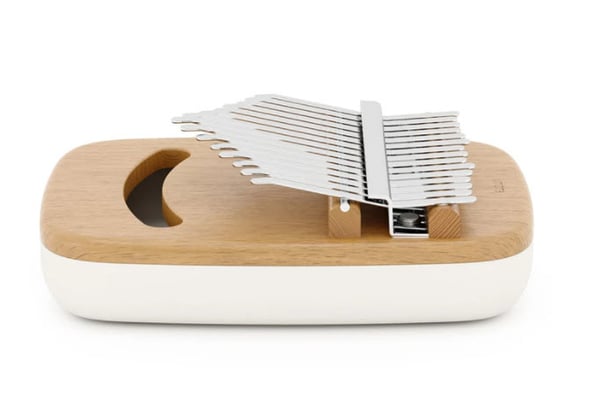 Umbra Strumba Kalimba
