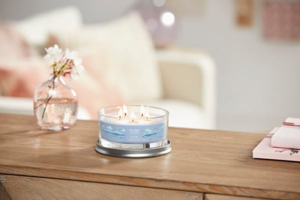 Yankee Candle Ocean Air stearinljus Rund Bärnsten, Jasmin, Sandelträ Blå 1 styck