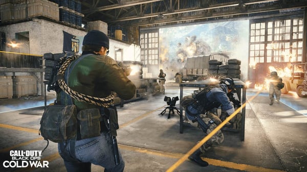 Pikkukuva 8 / 31: Activision Call of Duty: Black Ops Cold War Vakio PlayStation 4