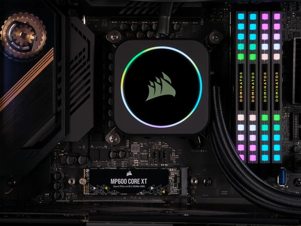 Corsair MP600 CORE XT 1 TB M.2 PCI Express 4.0 NVMe QLC 3D NAND