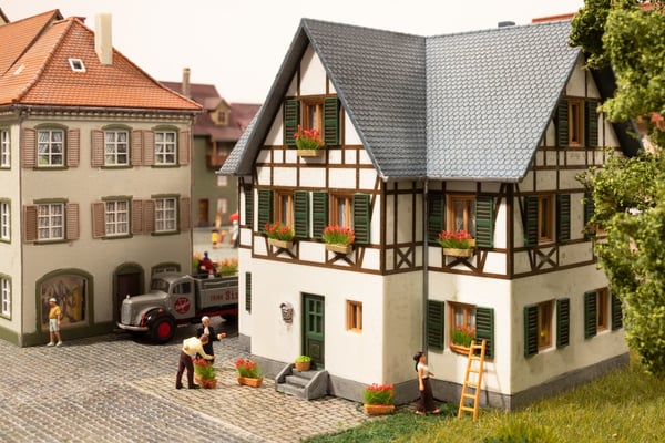 Miniatyrbild 3 av 3: NOCH 14009 delar och tillbehör till skalmodell
