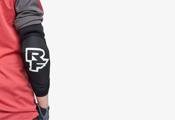 Race Face Sendy Elbow Dreng/Pige Albuebeskyttelse