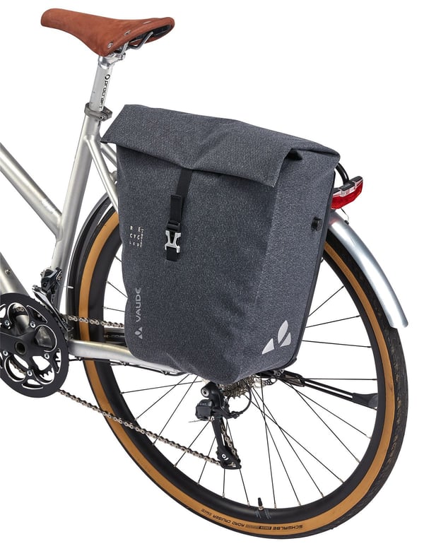 VAUDE ReCycle Pro Single Bagside Cykeltaske 22 L Stof, Polyamid, Polyester, Polyurethan Sort, Grå