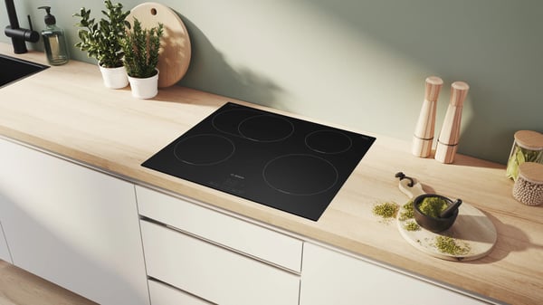 Miniatyrbild 4 av 4: Bosch PIF61ABB5E spishällar Svart Inbyggd 60 cm Induktionshäll med zon 4 zone(s)
