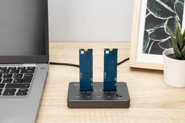 Pikkukuva 7 / 8: DIGITUS NVMe -kloonausasema USB3.1 Gen2 Typ-C NVMe M.2 SSD -kotelo