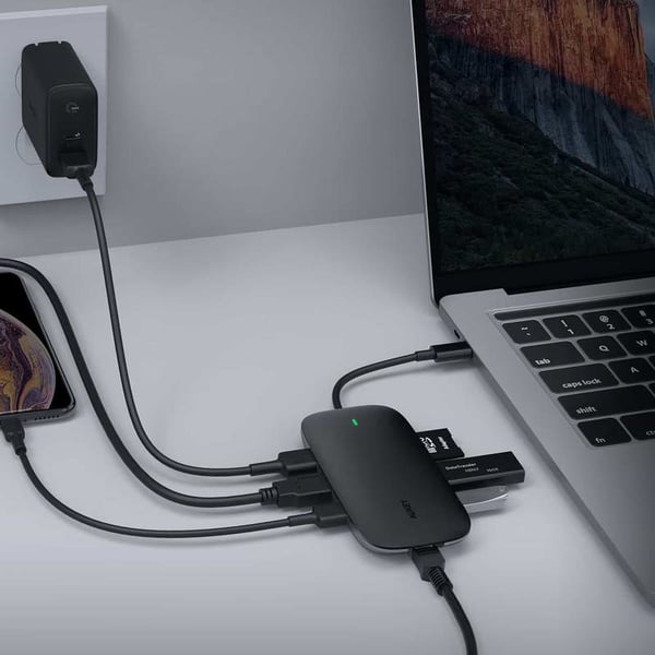 AUKEY CB-C71 kannettavien tietokoneiden telakka ja porttitoistin Musta