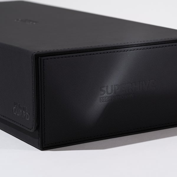 Miniatyrbillede 4 af 5: ULTIMATE GUARD Superhive 550+ Xenoskin Monocolor Dækboks