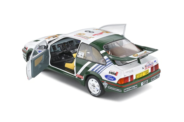 Solido Ford Sierra Cosworth Sportsbil model Formonterede 1:18