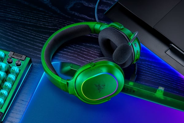 Razer Barracuda X Chroma Headset Trådlös Huvudband Spela Bluetooth Grön