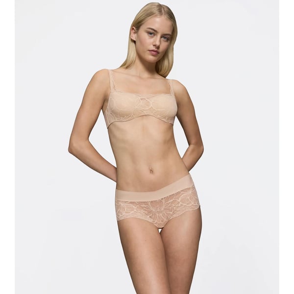 Miniatyrbillede 5 af 5: Triumph Body Make-Up Illusion Lace BH Altan Bøjle
