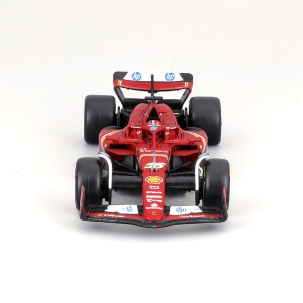 BBURAGO Ferrari SF-24 Sportsbil model Formonterede 1:43