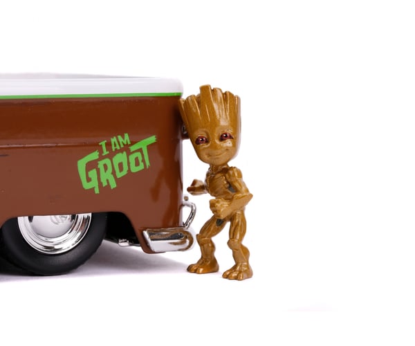 Jada Toys Marvel Groot 1963 Bus Truck 1:24